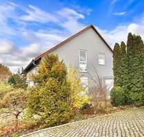 Provisionsfrei & Erstbezug nach Sanierung -moderne Doppelhaushälfte mit Einbauküche, Garten & Garage - Wilsdruff Kesselsdorf