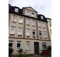 Schöne Altbau-2-Zimmer-Whg. in direkter Nähe zur Fachhochschule Dietrichsdorf - Kiel Elmschenhagen Bezirk 1