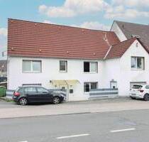 Wohnen & Vermieten: Charmante Immobilie mit Traumgarten und Sommerküche - Wickede (Ruhr)