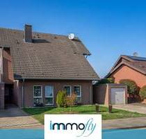 Geräumiges Zweifamilienhaus in Linnich - Investment mit ausgebautem Dachgeschoss!