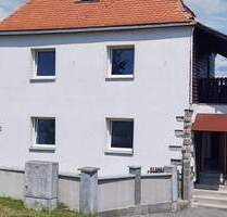 SANIERTES EINFAMILIENHAUS + gemütliche Mansarde mit Bad *BIETERVERFAHREN* - Hohenau