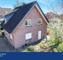 Freistehendes Einfamilienhaus in begehrter Lage von Langenberg mit moderner Einbauküche und Carport!