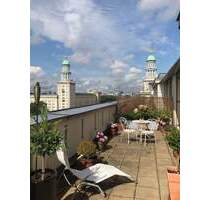 Befristet auf 2 Jahre: Über den Dächern des Prachtboulevards - Möblierte Terrassenwohnung am Frankfurter Tor - Berlin Friedrichshain