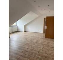 Moderne 2 Zimmerwohnung mit Stellplatz in ruhiger Wohnlage ! - Kitzingen