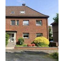 RE - HILLERHEIDE: FAMILIEN AUFGEPASST! WOHNEN AUF CA. 225 m² DHH 8- ZIMMER GARTEN 2 - GARAGEN - Recklinghausen