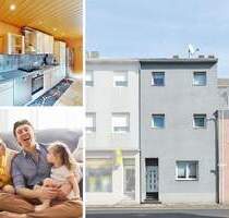 PHI AACHEN - Charmanter 5-Zimmer-Familientraum mit Innenhof in zentraler Lage von Düren-Birkesdorf!