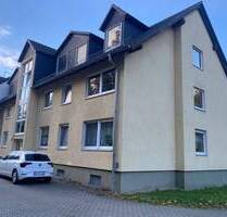 ländliche, charmante 2-RWE mit Balkon im Dachgeschoss in Bernstadt auf dem Eigen !