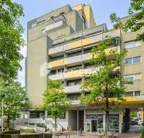 Bezugsfreie 2-Zimmer-Wohnung mit neuer EBK, Südbalkon und Duplex-TG in Citylage - Göppingen Stadtgebiet