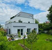 Traumhaft schön - ca. 50m² große Süd-West-Dachterrasse - absolut neuwertig - ruhige Lage - Ingolstadt Gerolfing - Süd