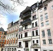 Vermietete 4-Raum-Wohnung mit Balkon, Tageslichtbad u. Gäste-WC in Plauen! Aufzug; Zentrumsnah!