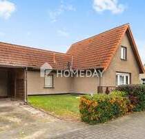 Viel Platz für Ihre Ideen: Einfamilienhaus mit 4 Zimmern, großem Garten und Nebengebäude - Leegebruch