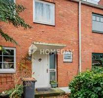 Sofort bezugsfrei! RMH mit SW-Terrasse + großzügigem Garten | 2 Bäder | Ruhige Lage - Norderstedt Glashütte