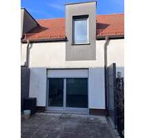 91054 Erlangen-Zentrum - Schöne 2-Zimmer-Maisonette-Wohnung mit EBK und Dachterrasse