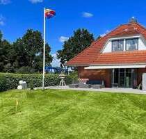 F-R-E-I- Traum Walmdach-Haus mit Weitblick - Rellingen