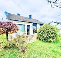 AS IMMOBILIEN: 4br 2.5 bath detached house fitted kitchen garage fireplace yard Wiesbaden Delkenheim