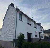 Wohnhaus mit zusätzlichem Wiesengrundstück - Morbach-Gonzerath