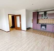 Gepflegtes Apartment (frei) in solidem Haus mit Stellplatz - ruhige, zentrale Lage - Oberhausen Marienkirche