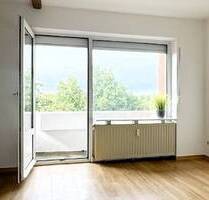 GEMÜTLICH + RUHIG Dachgeschosswohnung mit Loggia und schönem Ausblick - Winsen (Luhe) Winsen - Kernstadt