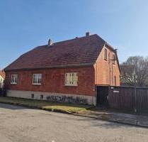 Großes Bauernhaus mit Nebengebäude, Werkstatt und 1161 m² Grundstück - Großschwabhausen