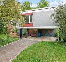 Viel Platz für Ihre Ideen - großes Grundstück mit vielen Möglichkeiten - Hofheim