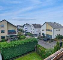 3 ZKB DG & 2 ZKB Souterrain Whg | Sofort beziehbar | Garage & 2 Stellplätze inkl - Waldsee
