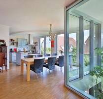 Großzügiges Wohnen und Arbeiten in einem Architektenhaus mit außergewöhnlicher Atmosphäre - Waldenbuch
