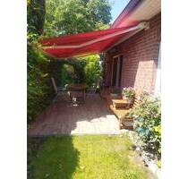 Doppelhaushälfte, Bj. 2005, zentral und ruhig, 4 Zi, Carport - Wedel
