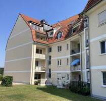 Vermietete 2-R.-DG-Whg., Loggia + TG-Stpl. + Aufzug! Laminat bzw. Fliesen, Nähe Zwickauer Mulde!