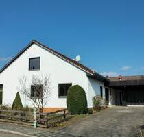 Großzügiges Einfamilienhaus in guter Wohnlage - Lauf Rudolfshof