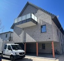 WG geeignete 4-Zimmer-Dachgeschosswohnung im exklusivem Neubau. Bezugsfrei ab sofort ! - Oldenburg Wechloy
