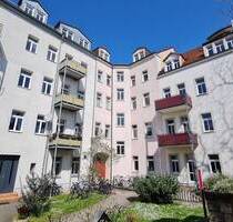 Charmante Altbauwohnung mit 3 Zimmern, Erker und Einbauküche im Herzen der Dresdner Neustadt! - Dresden Äußere Neustadt