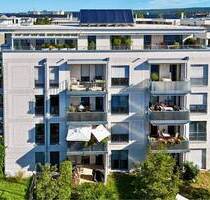 neuwertige Eigentumswohnung mit privatem Garten in Gartenstadt Strießen - Dresden Striesen-Süd