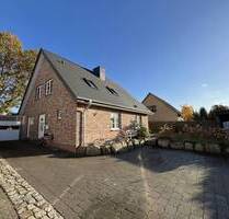 Familienglück in Tellingstedt- komfortables Einfamilienhaus in Sackgassenlage