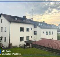 HIER KÖNNTE IHR NEUER LEBENSABSCHNITT BEGINNEN: GEPFLEGTE 3-ZIMMER-WOHNUNG MIT BALKON! - Bad Griesbach im Rottal