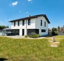 MODERN - GERÄUMIG - HOCHWERTIG Einfamilienhaus mit großem Garten in Germaringen