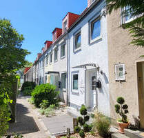 Reihenmittelhaus mit GartenTerrasse (Westlage) auf Erbbaugrundstück in Lübeck-St. Gertrud (Marli) - Lübeck / Marli