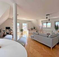 Helle 2-Zimmerwohnung mit Charme in Frankfurt-Harheim!