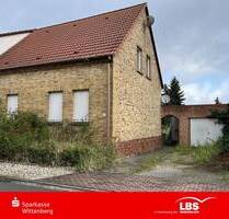 Handwerker Traum im Grünen - 49.000,00&nbsp;EUR Kaufpreis, ca.&nbsp; 100,00&nbsp;m&sup2;&nbsp;Wohnfl&auml;che in Muldestausee (PLZ: 06774) Gröbern