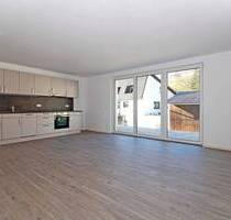 Hochwertige Wohnung mit Einbauküche, Terrasse & Stellplatz - Elztal / Dallau