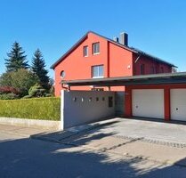 luxuriöses Zweifamilienhaus in Monheim