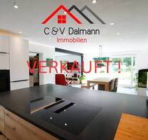 Stilvoll modernisiertes Doppelhaus am Waldrand - sonnig gelegen, mit großem Grundstück, Garage, Stellplatz & Raum für mehr - Tuttlingen