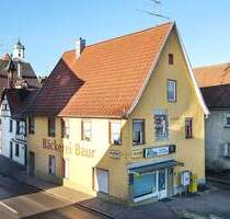 Zentrale Lage . Wohn- und Geschäftshaus, ideal für einen Imbiss, Friseur oder Büro - Scheer