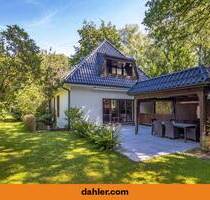 Großzügiges Einfamilienhaus auf parkähnlichem Grundstück - Hamburg / Wellingsbüttel