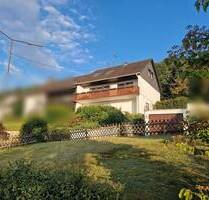 Einseitig angebautes Einfamilien-Haus mit Appartement in KonzOberemmel
