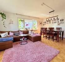 Freistehendes Haus mit 3 Wohnungen und großem Garten - Schönaich