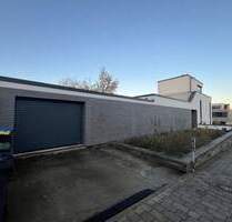 Exklusives Einfamilienhaus mit Büro und Garage und Panoramablick - Zwenkau