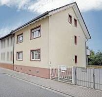 Charmantes Zweifamilienhaus mit Maisonetteausbau in ruhiger Lage! - Hanau Großauheim