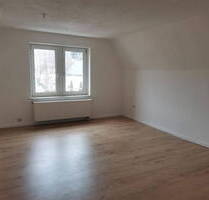 Großzügige 2-Raum-Wohnung, hell+freundlich, 2.OG ca. 71 m² - Auerbach/Erz.