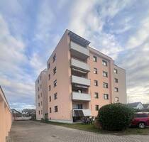Gepflegte 4 Zimmer Wohnung mit Lift, Balkon und Garage - Waghäusel Wiesental