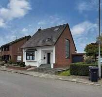 Ankommen. Aufatmen. Zuhause sein. - Kernsaniertes Einfamilienhaus in ruhiger Lage von Mönchengladbach-Buchholz